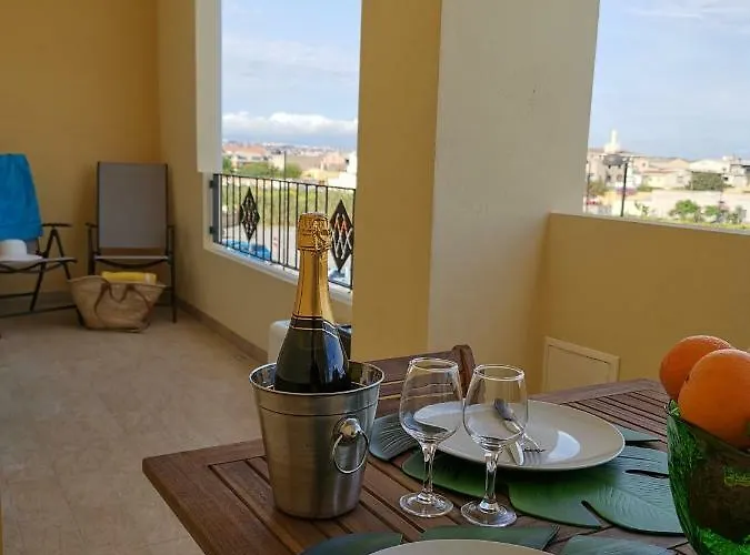 Freccia Verde 公寓 *